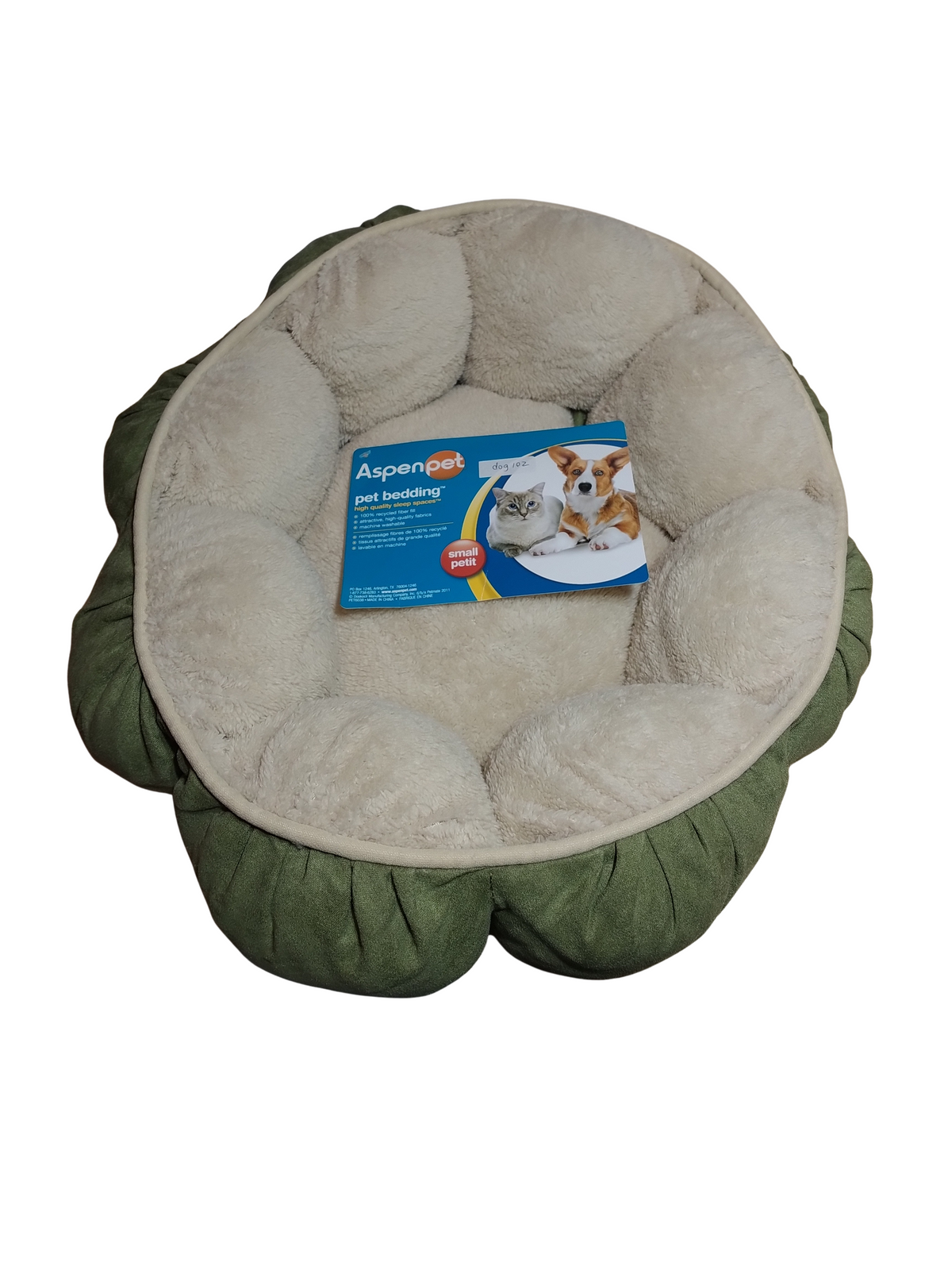 Aspen Pet Green/Cream Cat Bed