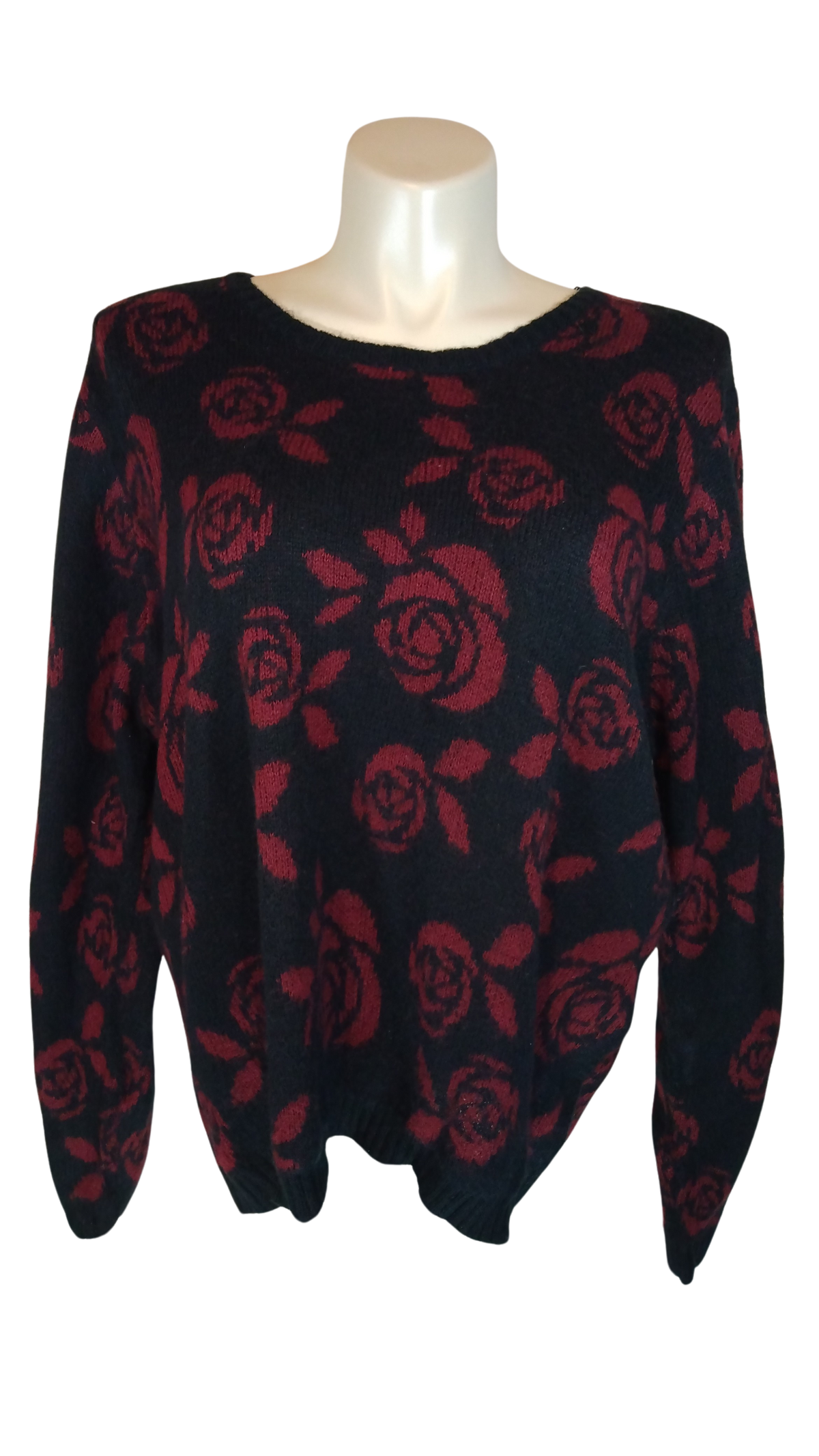 Salon Studio Black/Red Roses Pattern Sweater